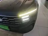 Фото 24 - Ford Edge