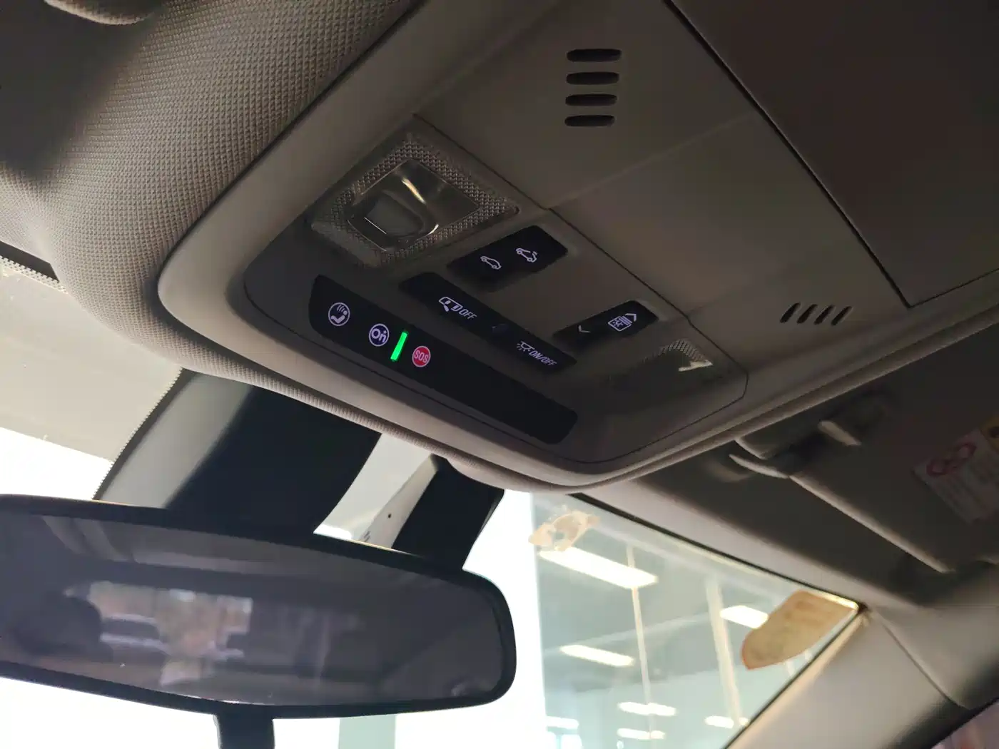 Chevrolet Equinox 2019 535T Auto Control Edition China V фото 13