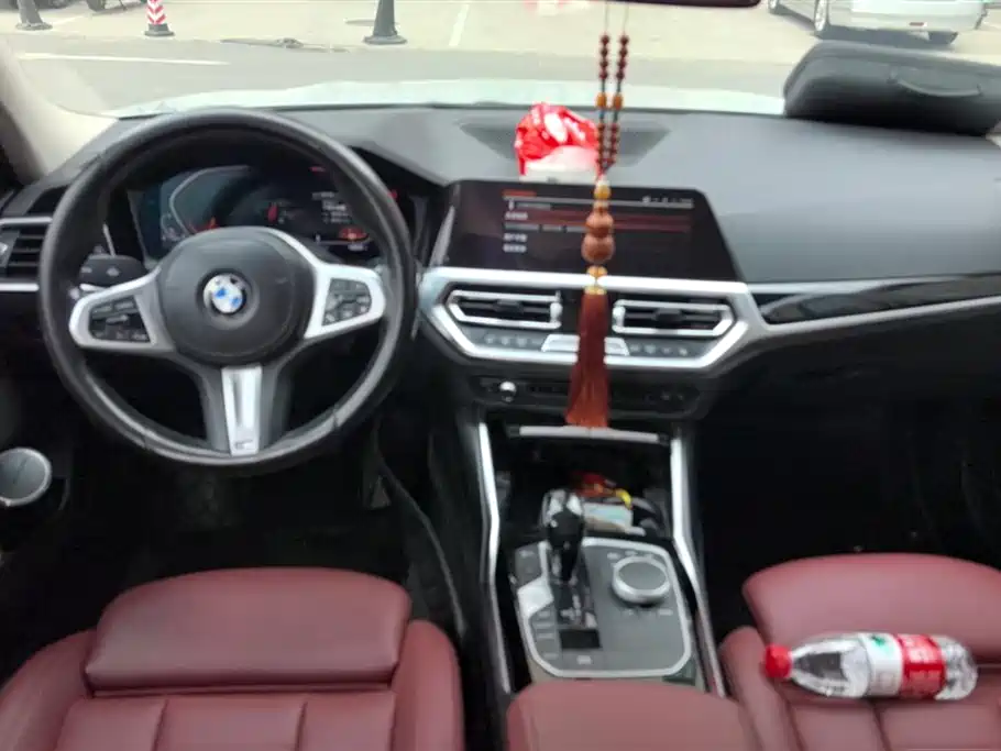 BMW 3 Series 2021 320Li M Sport Package фото 12
