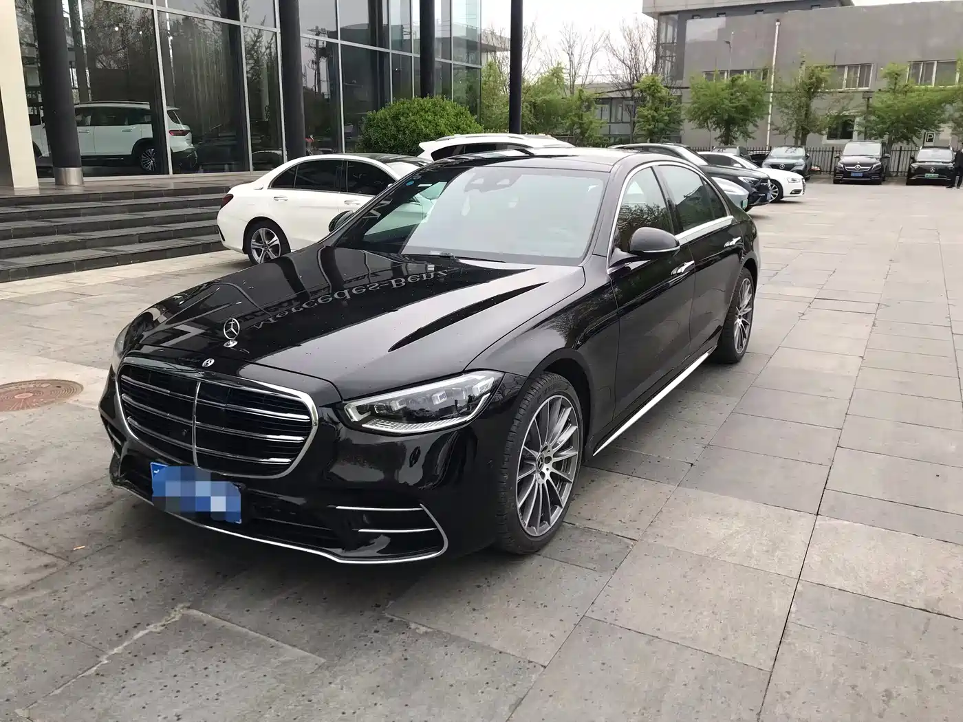 MERCEDES-BENZ S-CLASS 2024