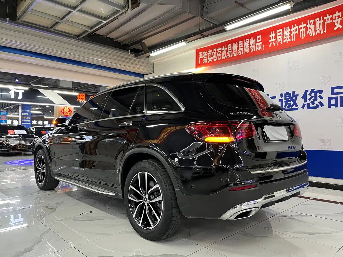 Mercedes-Benz GLC 2020 GLC 260 L 4MATIC Dynamic фото 3