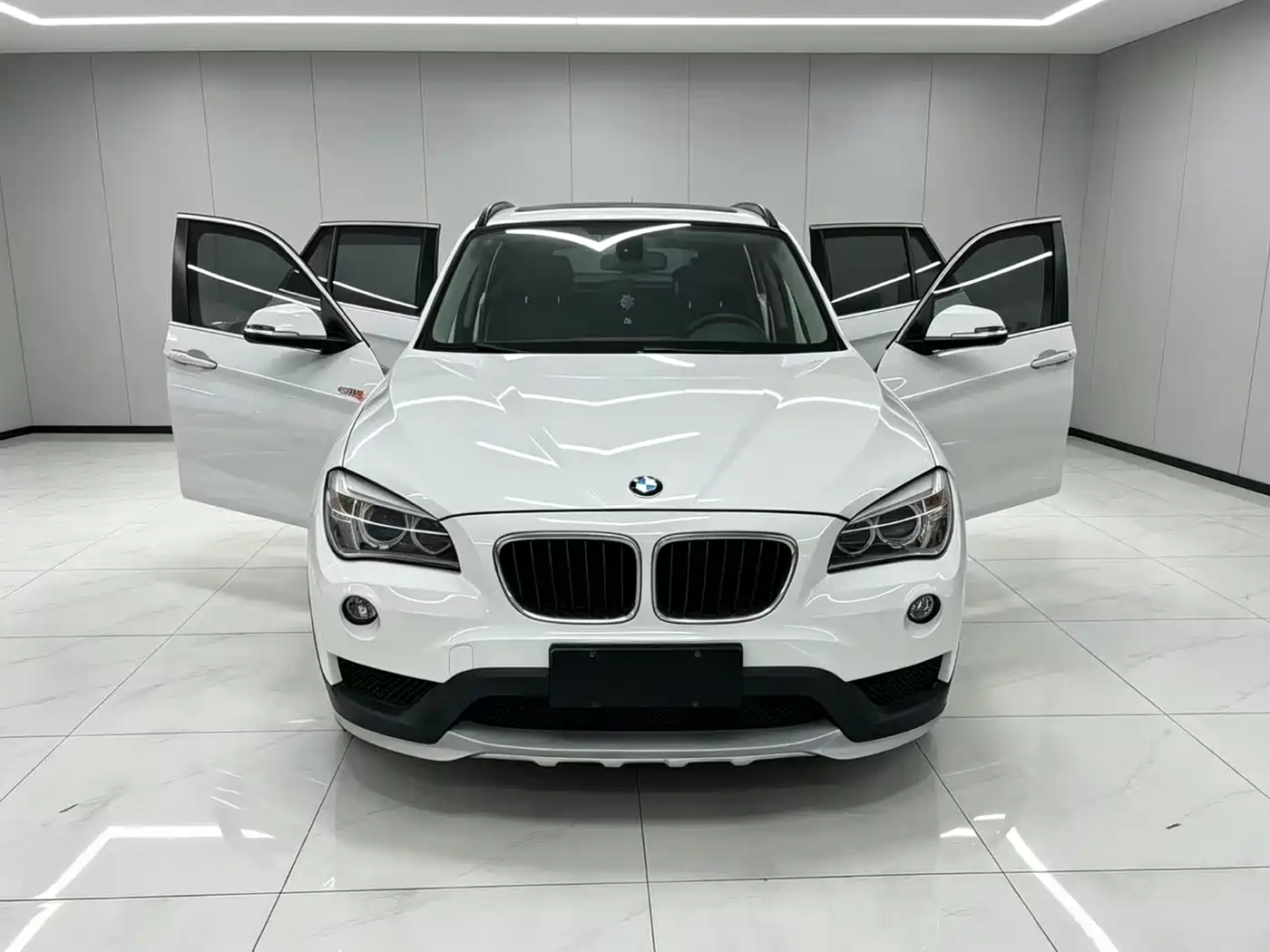 BMW X1 2014 sDrive18i Fashion Edition