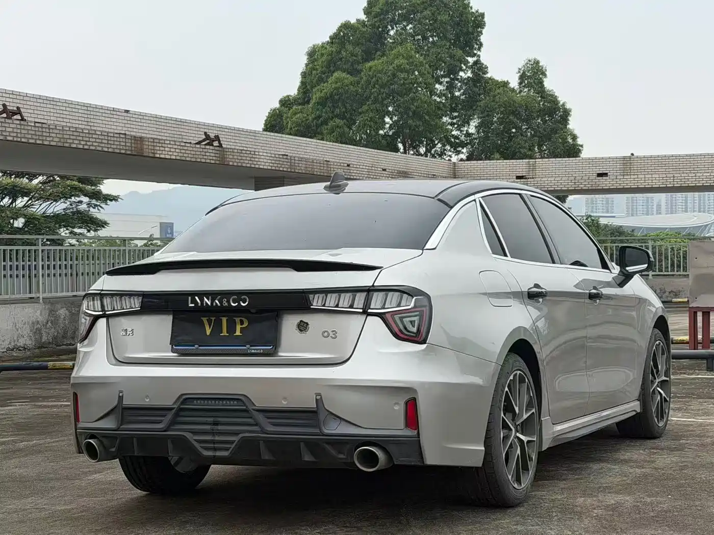Lynk & Co 03 2021 1.5TD DCT Jin Champion Edition фото 4