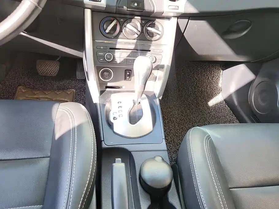 Renault Koleos (Import) 2017 2016 2.0L 2WD Fashion Edition