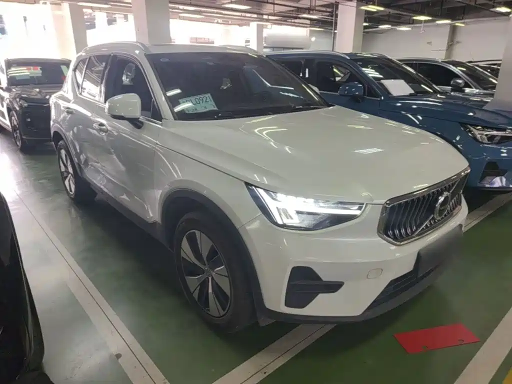 Volvo XC40 2024 2024 B3 Smart Elite Luxury Edition