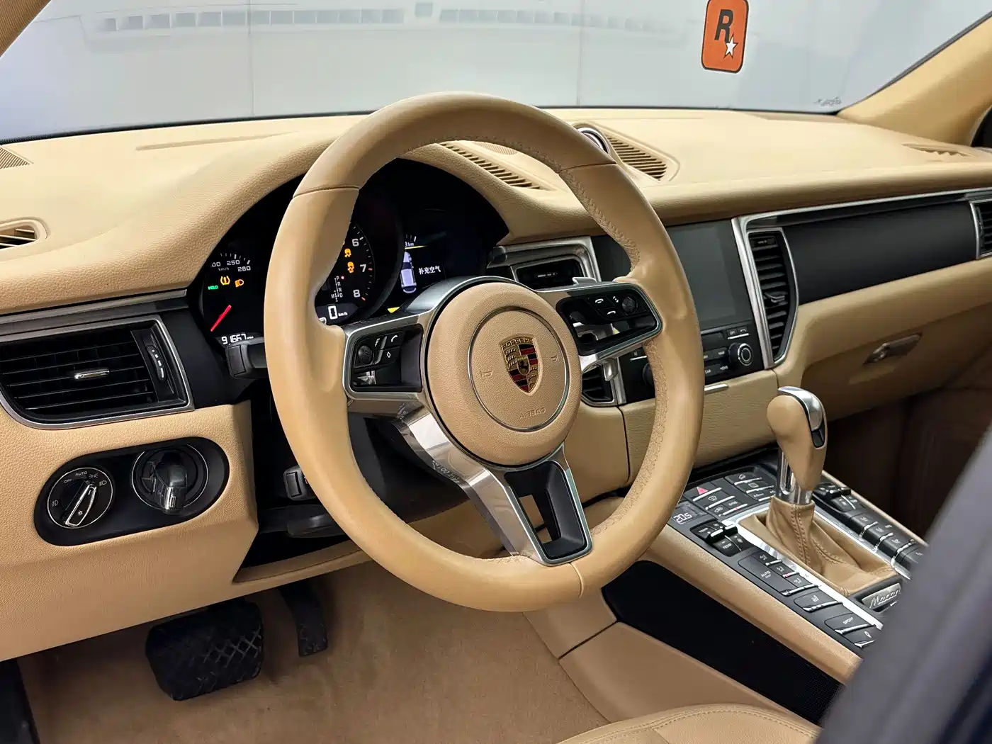 Porsche Macan 2017 Macan 2.0T фото 12