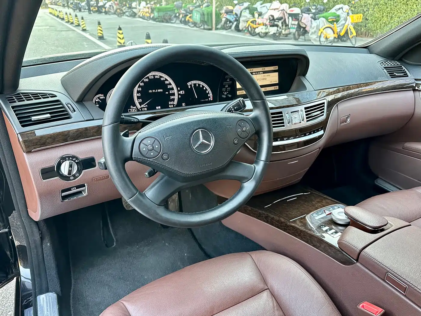 Mercedes-Benz S-Class 2012 S 300 L Business Simplified Edition фото 11
