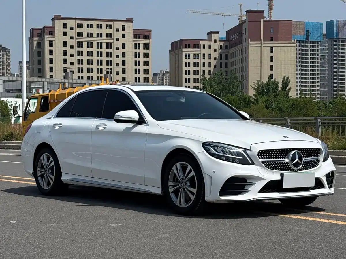 Mercedes-Benz C-Class 2020 C 200 L Fashion Sport фото 3