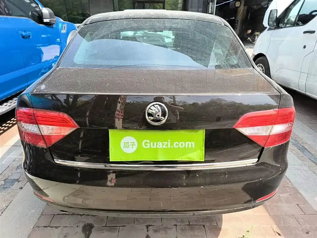 Škoda Superb 2013 2.0TSI DSG Executive Edition фото 6
