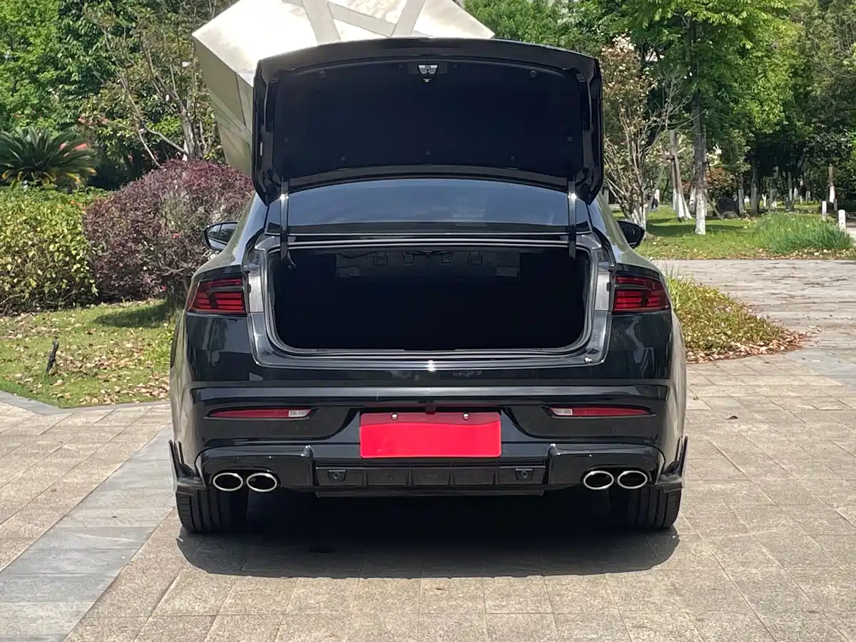 GEELY AUTOMOBILE XINGRUI