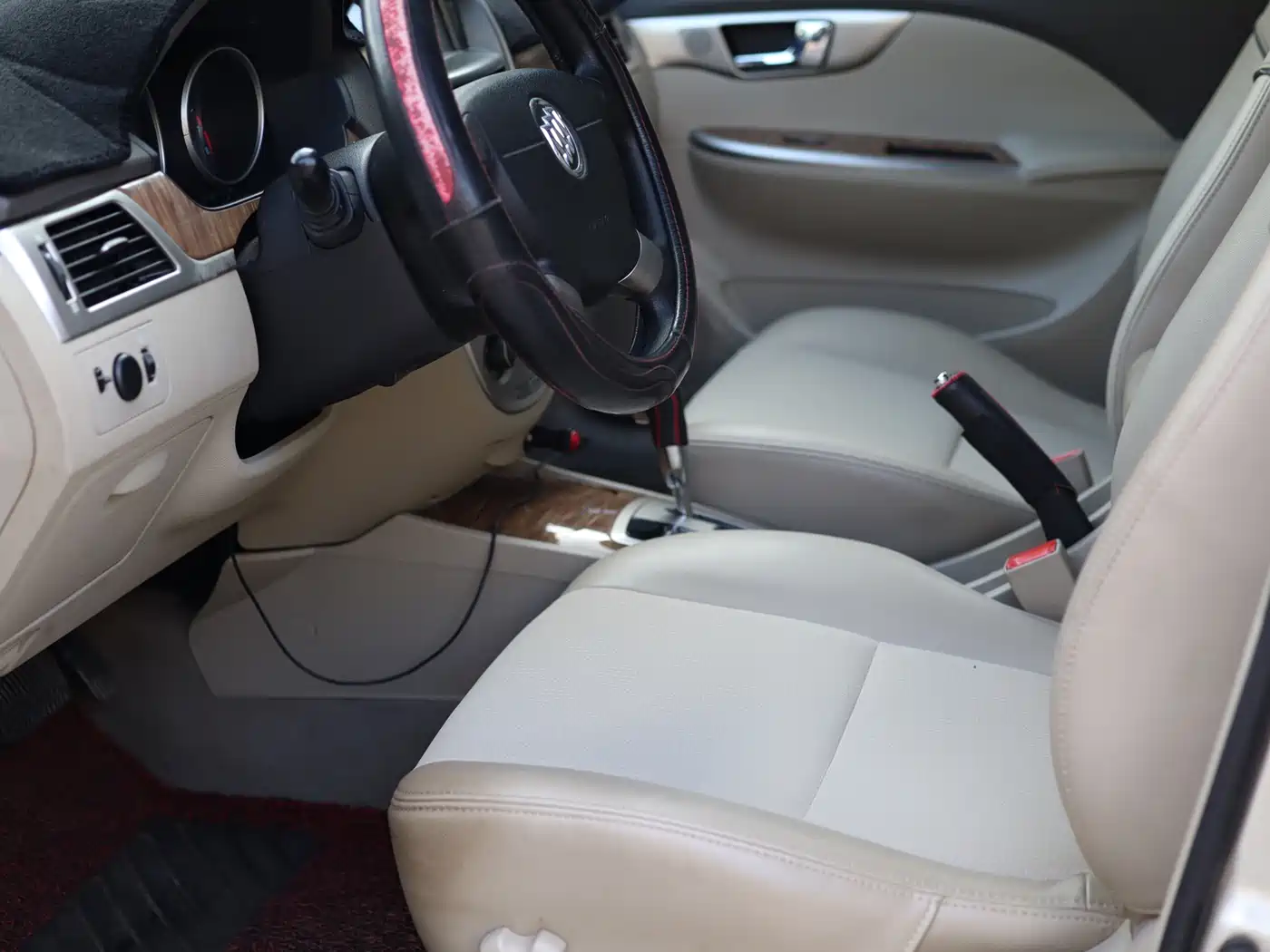 Buick Excelle 2015 1.5L Automatic Classic фото 17