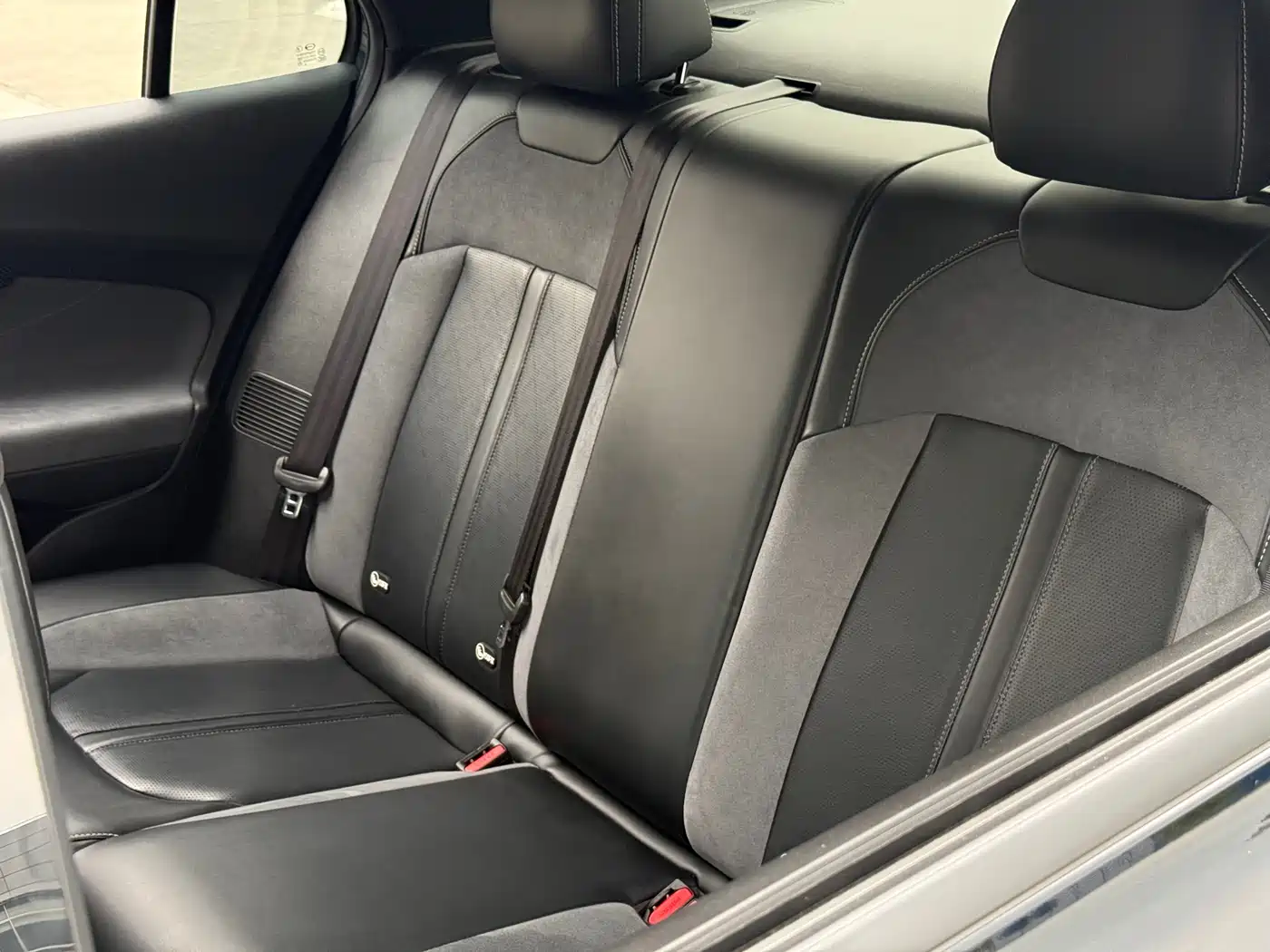 GAC Trumpchi Trumpchi Emkoo 2023 400T Automatic R PRO фото 11
