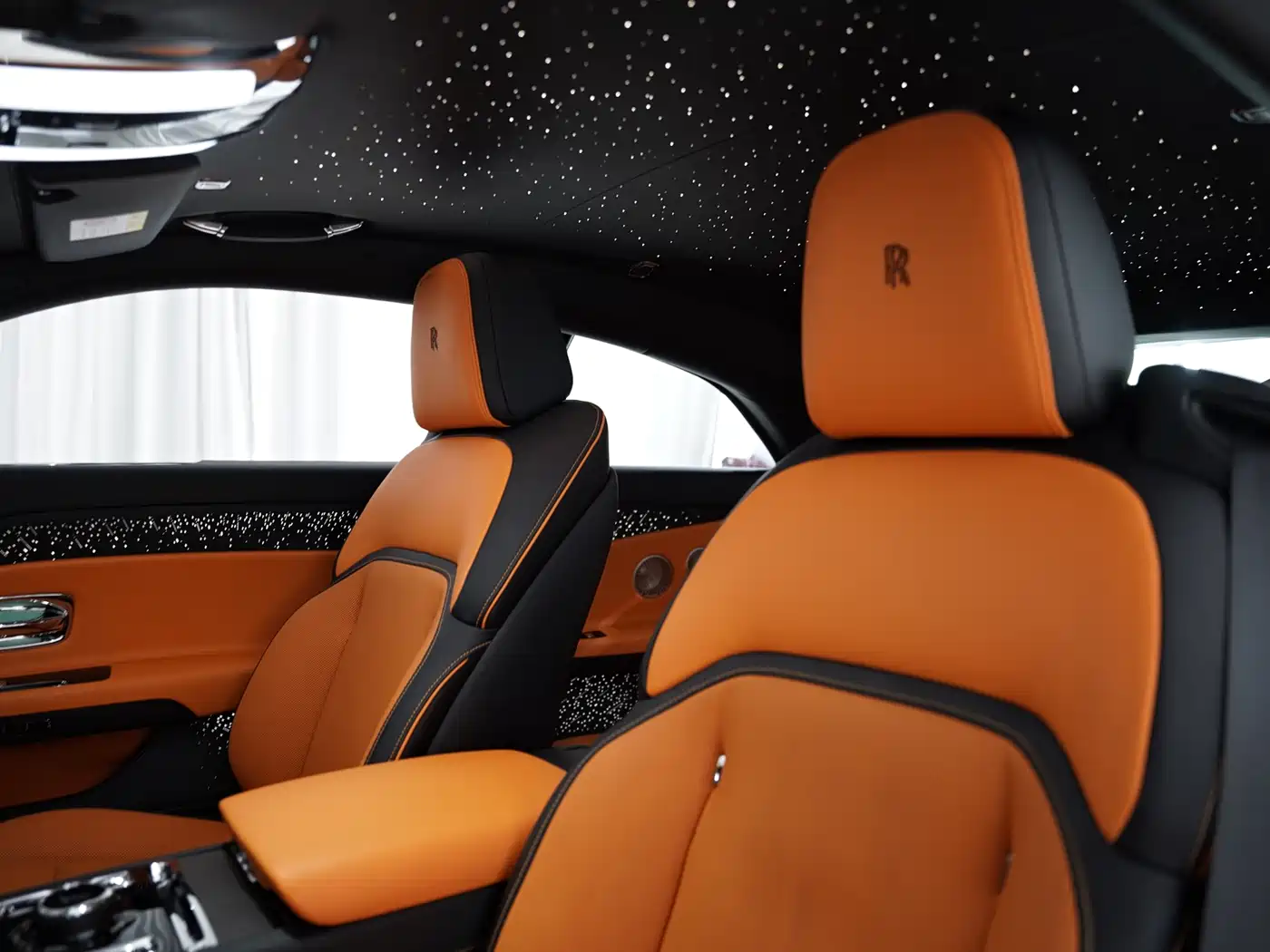 Rolls-Royce Spectre 2024 Standard Model фото 14