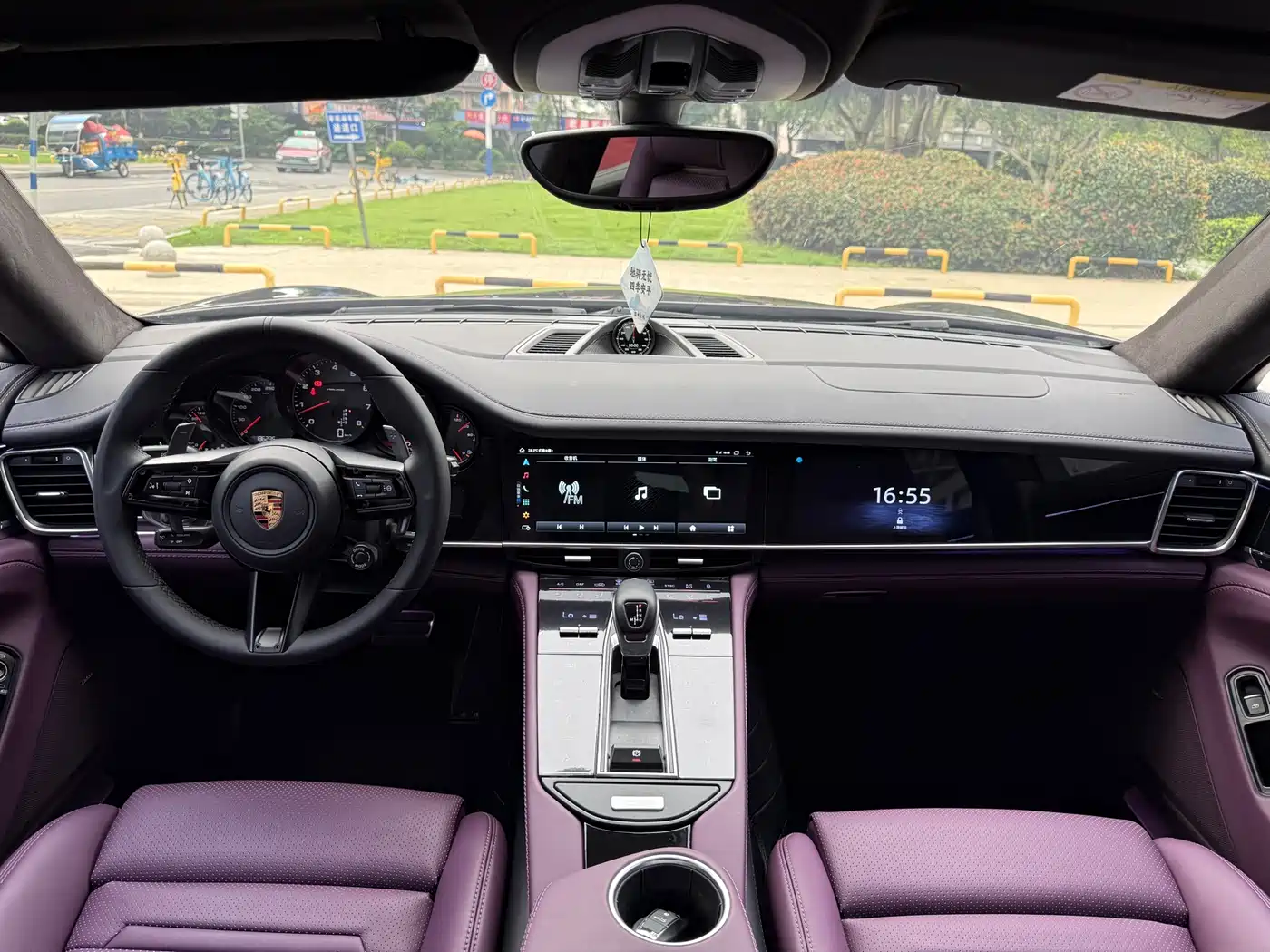 Porsche Panamera 2016 Panamera 4 Executive Edition 3.0T фото 10