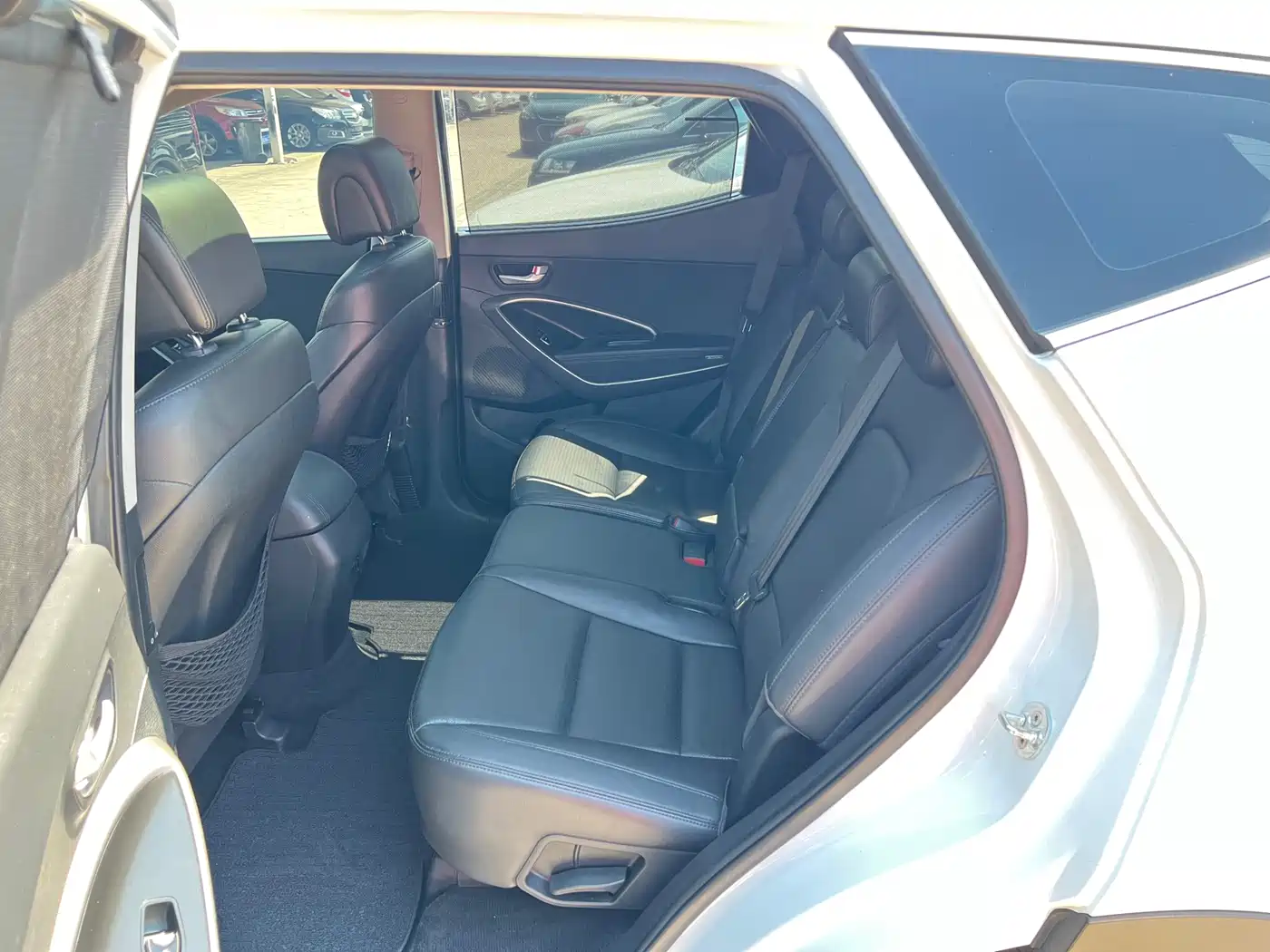 Hyundai Santa Fe 2013 Model 2.4L Automatic 2WD Smart фото 12
