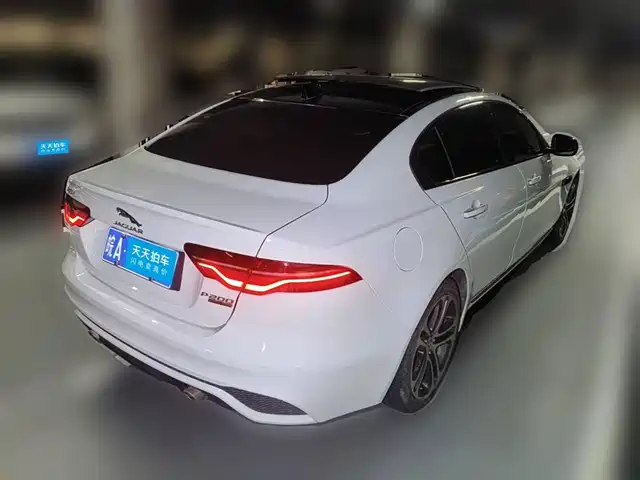 Jaguar XEL 2020 2.0T 200PS R-DYNAMIC S Progressive Sport Edition — фото 2