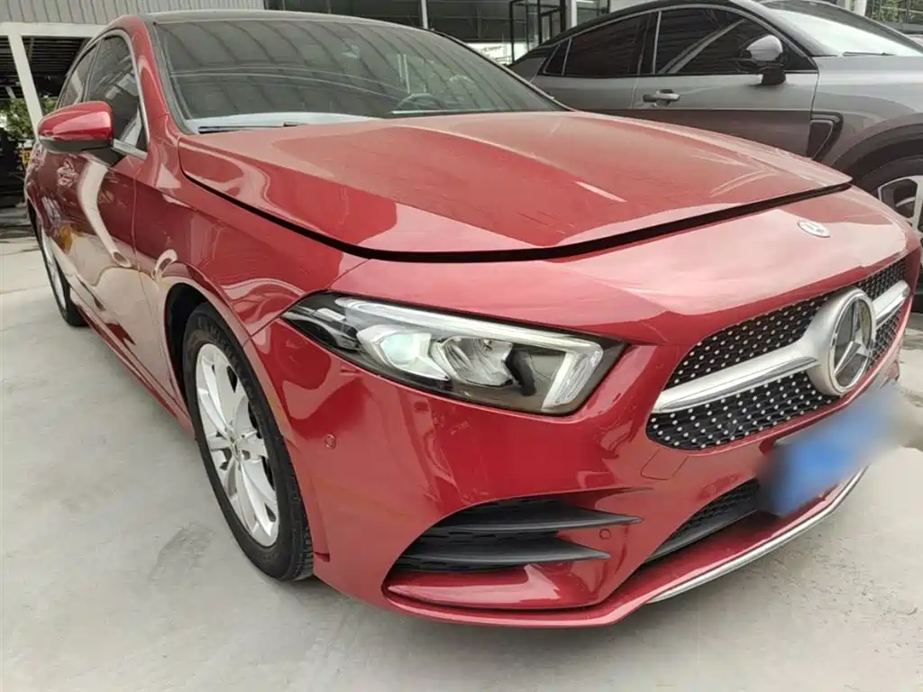 Mercedes-Benz A-Class 2020 A 200 L Sport Sedan фото 4