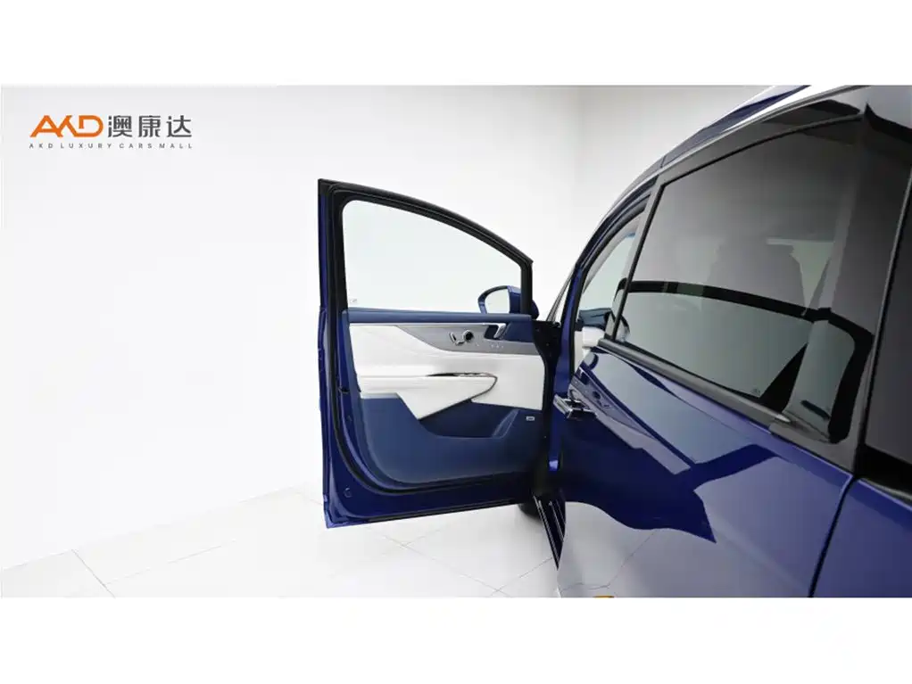 Buick GL8 New Energy 2024 Land Honor Luxury Edition 6-Seater фото 11