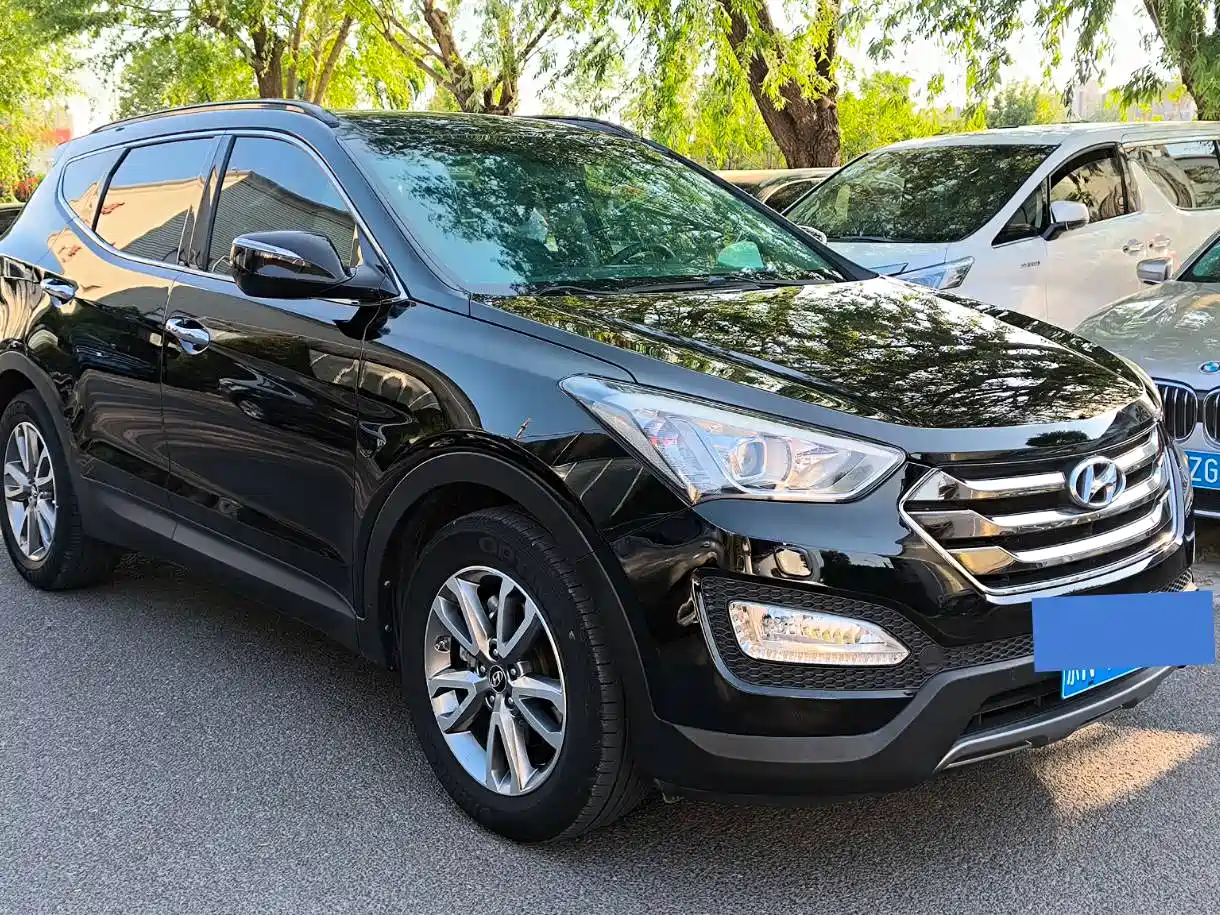 Hyundai Santa Fe 2013 2.4L Automatic AWD Premium фото 2