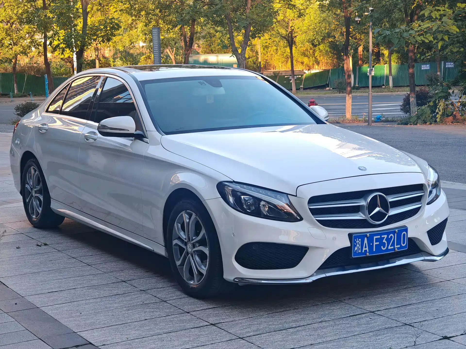 Фото 3 - Mercedes-Benz C-Class
