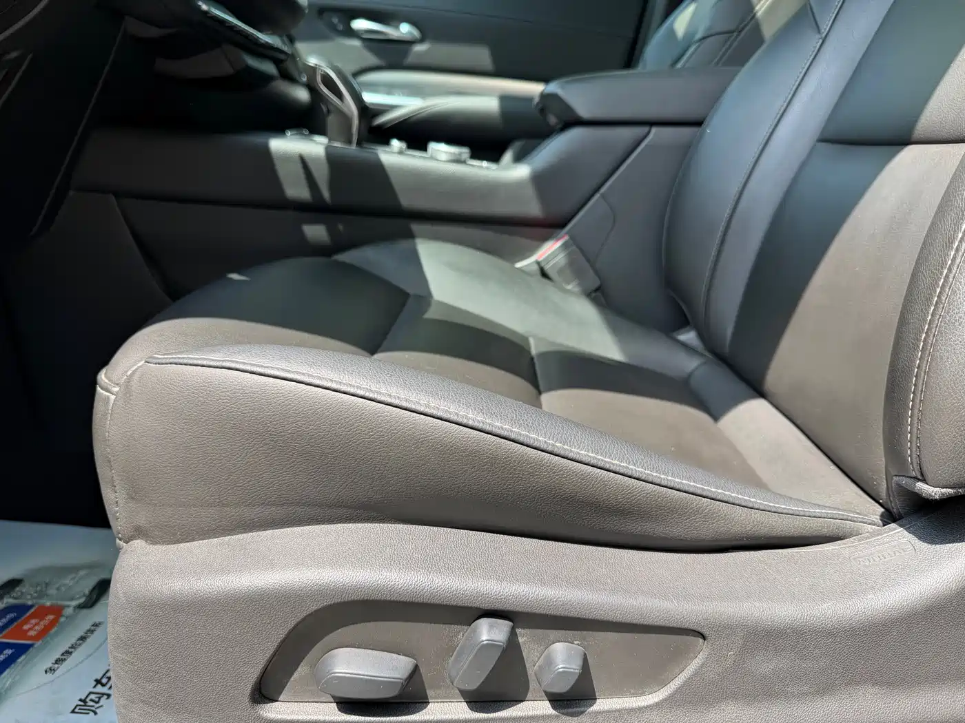 Cadillac XT4 2018 28T FWD Leading Edition фото 16