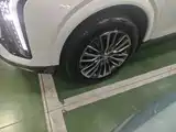Фото 23 - Cadillac XT5