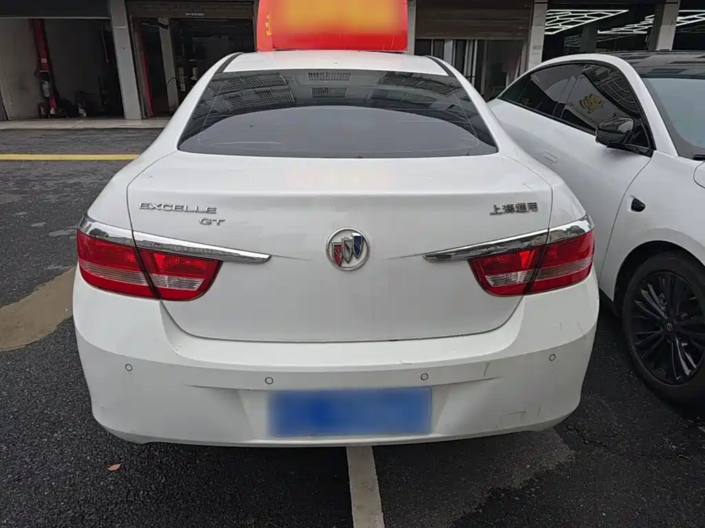 Фото 4 - Buick Excelle