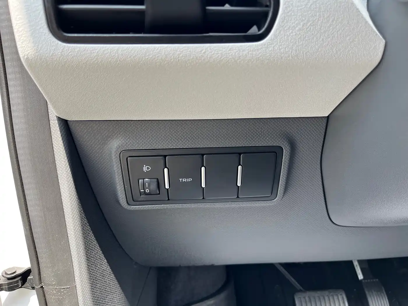 Geely Galaxy Panda 2024 Panda mini 200km Endurance Bear фото 9