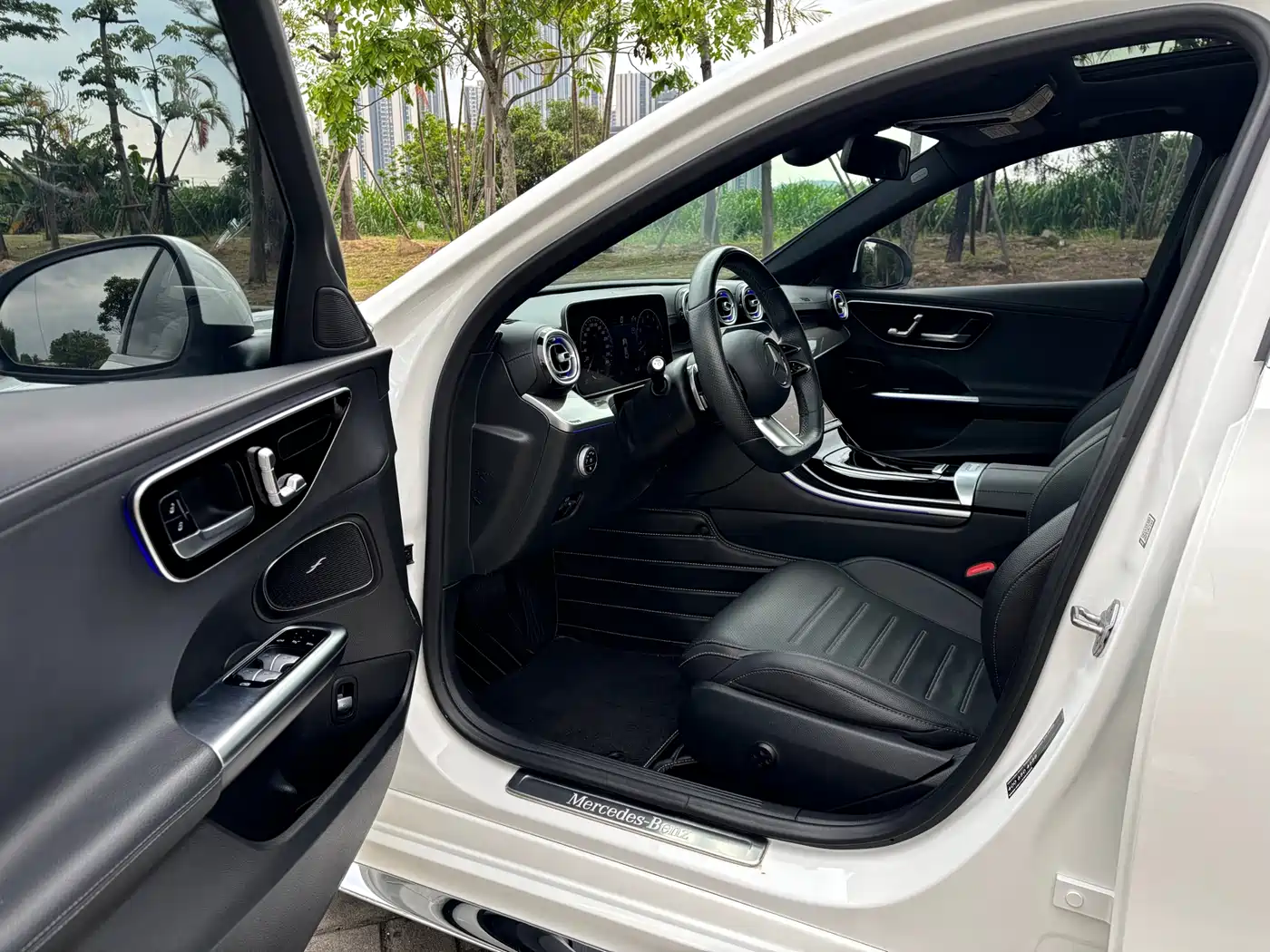 Mercedes-Benz C-Class 2022 C 260 L Sport Edition фото 4