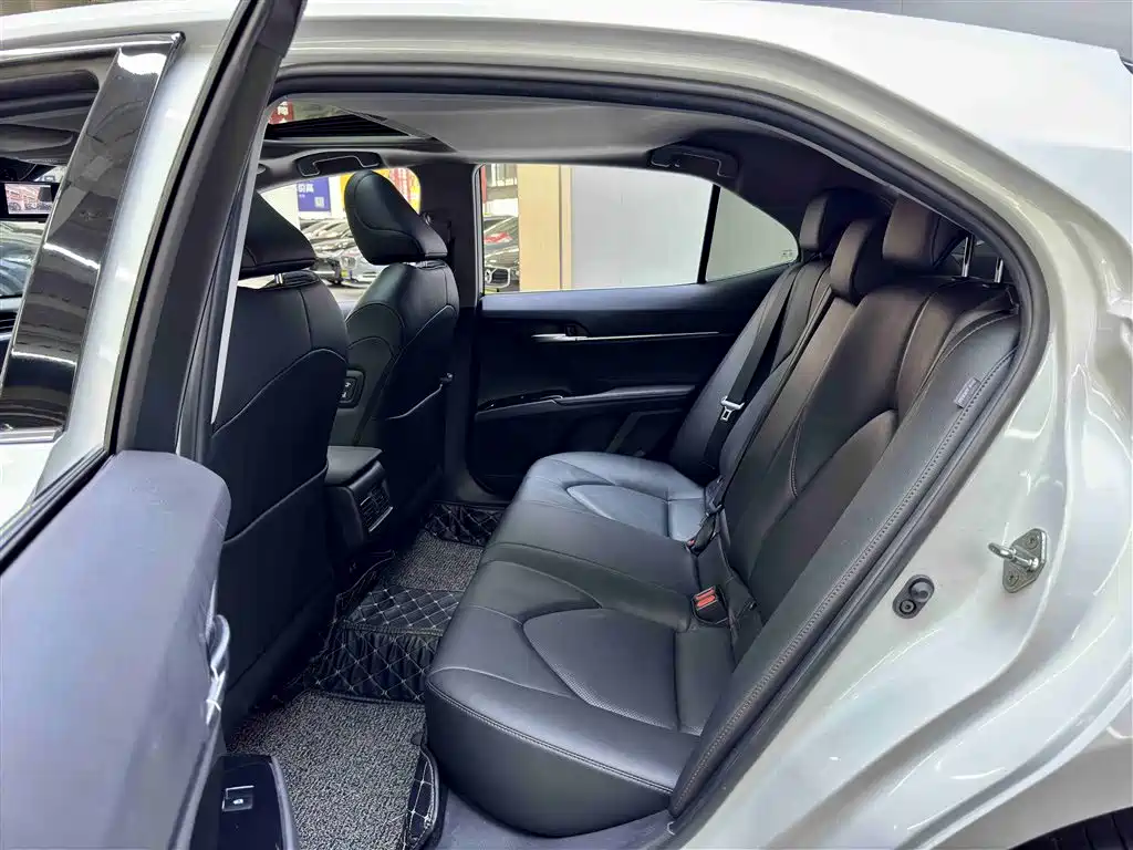 Toyota Camry 2019 2.0G Luxury Edition China VI фото 6
