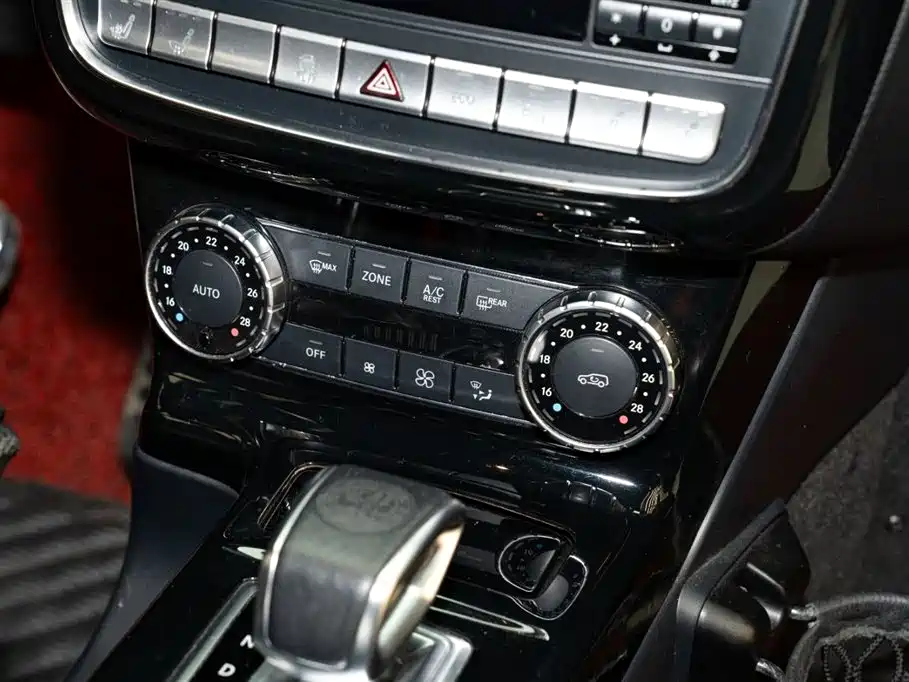 Mercedes-Benz G-Class AMG 2013 AMG G 63 фото 14