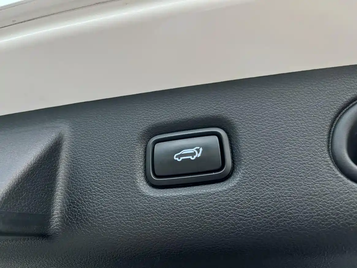 Hyundai Kustu 2022 270TGDi Smart Love Flagship TOP фото 17