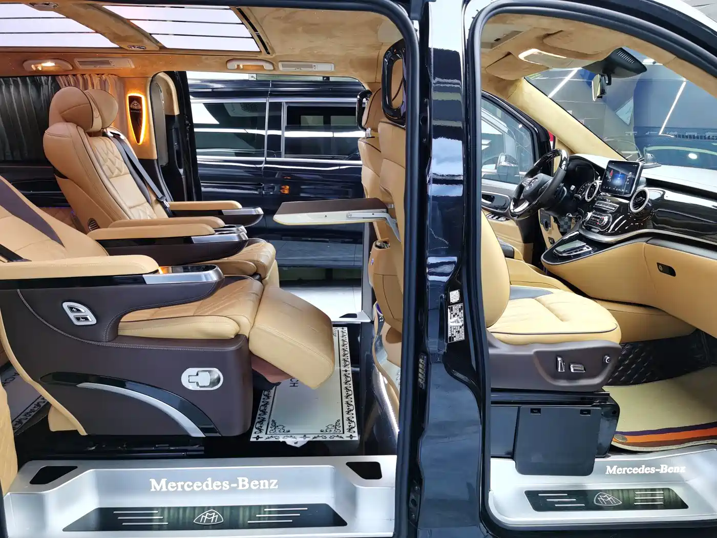 Mercedes-Benz Vito 2020 2.0T Business Edition (7-seater) фото 6