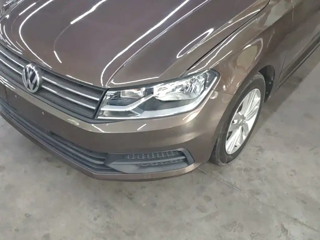 صورة 24 - Volkswagen Santana