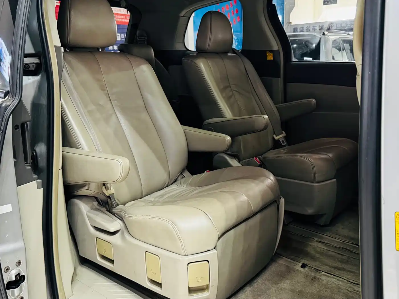 Toyota Previa 2007 2007 3.5L 7-Seater Luxury
