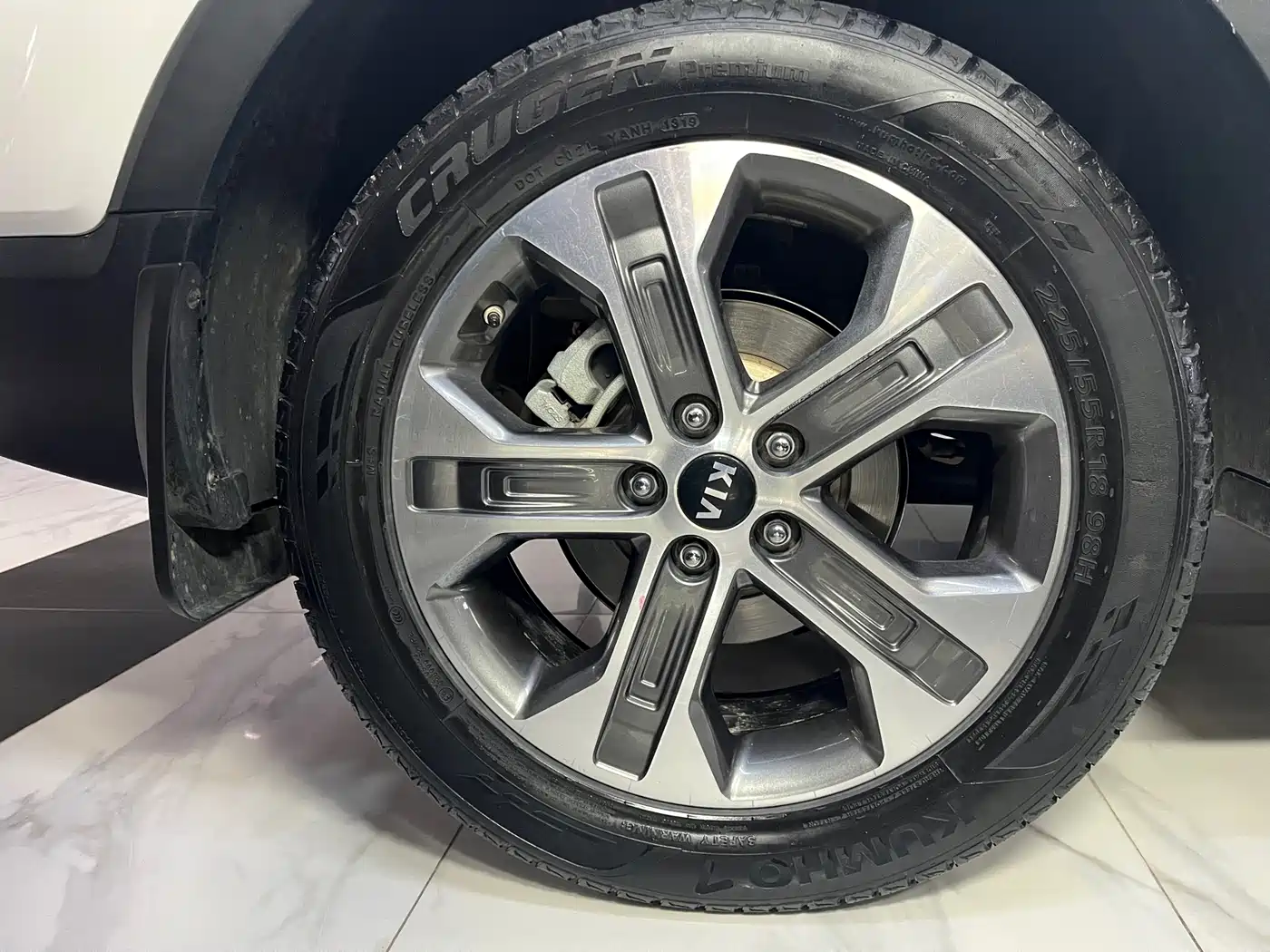 Kia Sportage 2019 2.0L Automatic Smart Luxury Edition фото 11