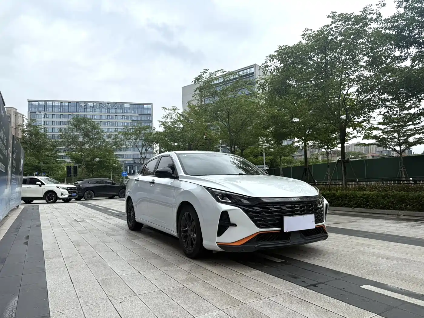 DONGFENG FENGSHEN YI HYUN