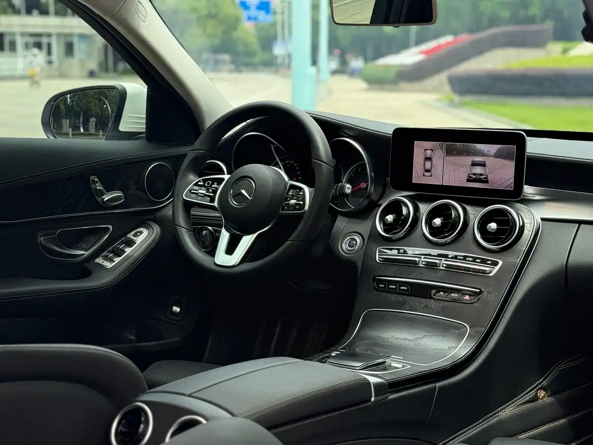 Mercedes-Benz C-Class 2019 C 180 L Fashion Sport Edition фото 9