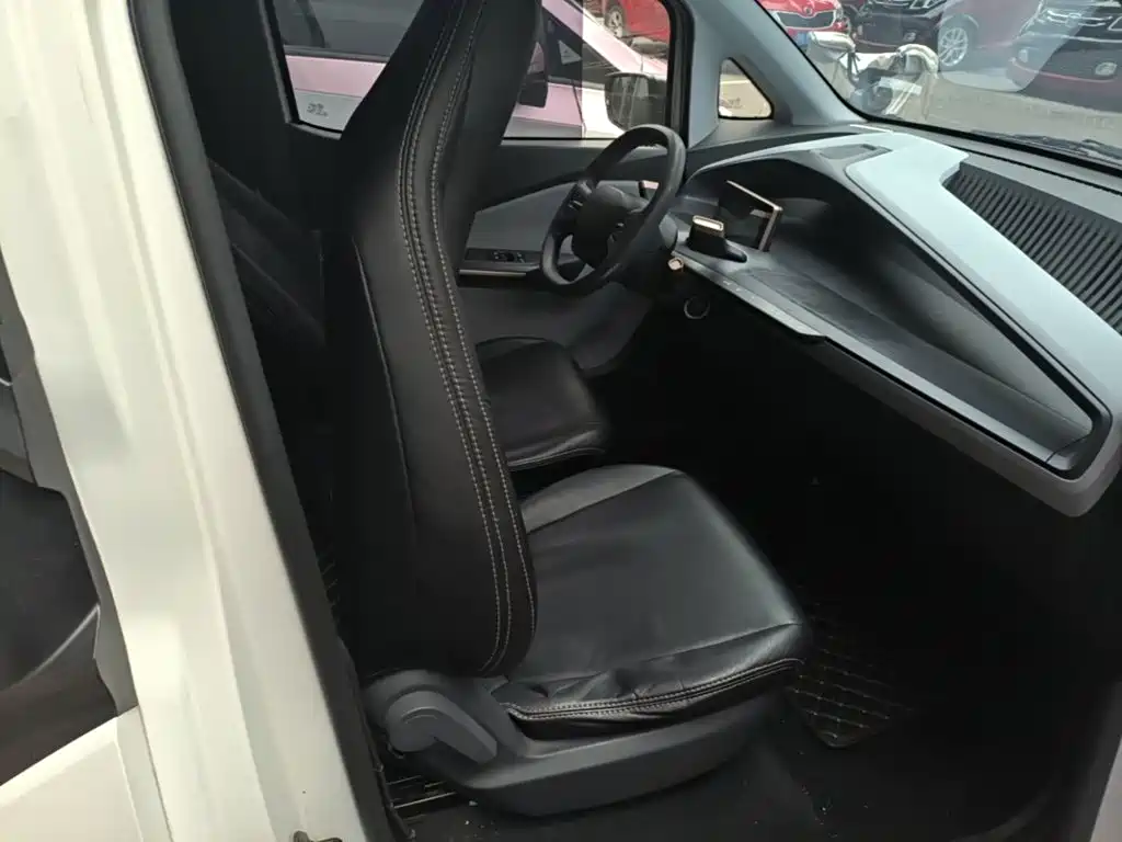 Baojun E200 2019 2018 Smart Drive Edition
