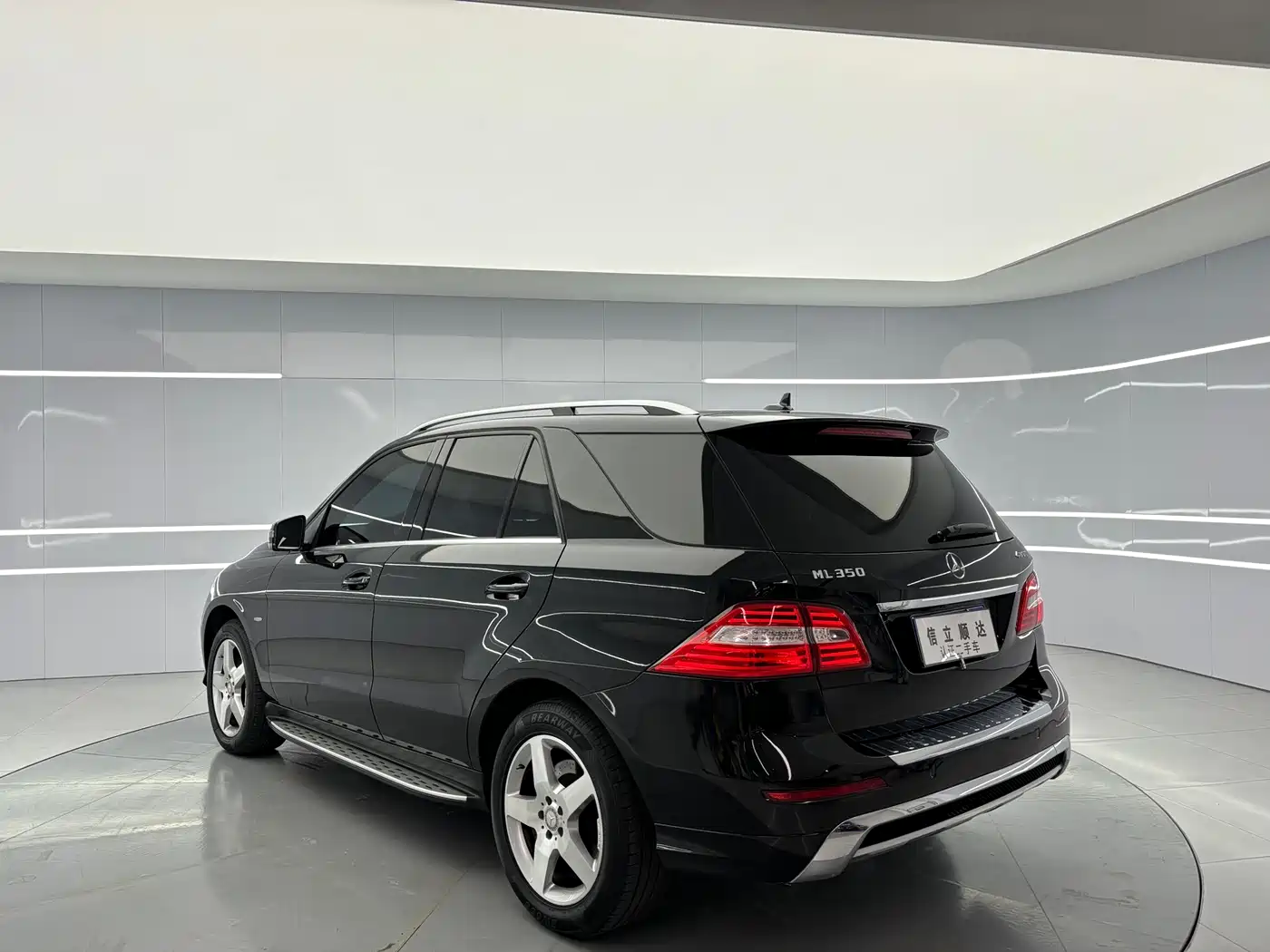 Mercedes-Benz M-Class 2012 Model ML 350 Luxury фото 3