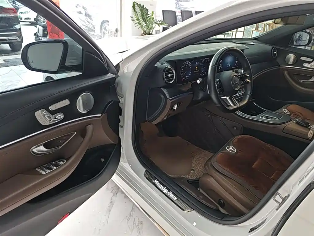 Mercedes-Benz E-Class 2021 Facelift E 300 L Sport Luxury фото 16