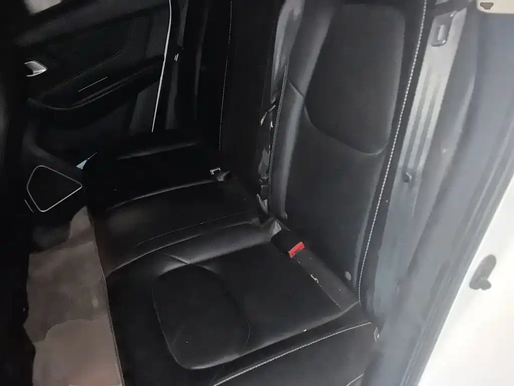 Besturn X40 2018 2018 Internet Celebrity Edition 1.6L Manual Smart Connect