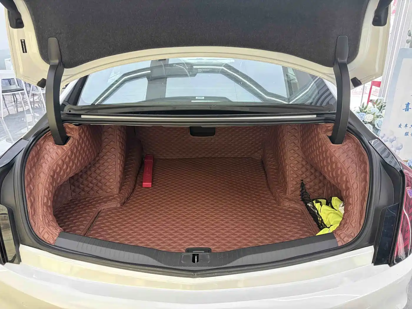 Фото 16 - Cadillac CT6