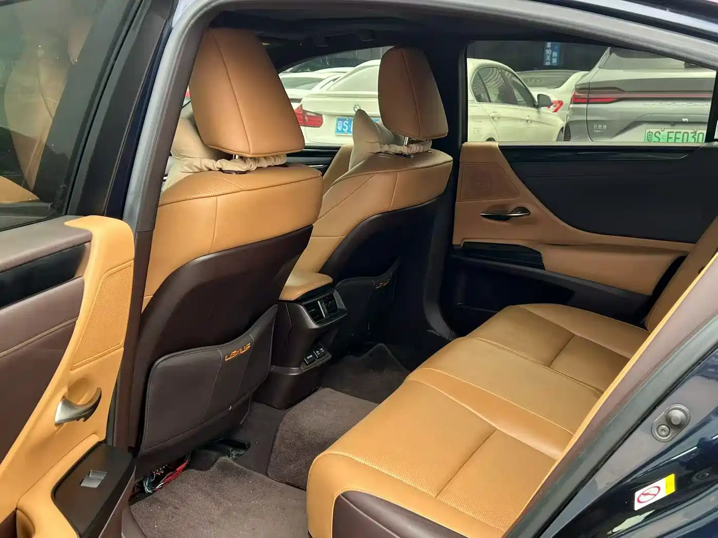 Lexus ES 2020 200 Excellence фото 6
