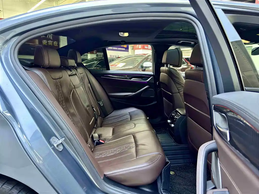 BMW 5 SERIES (IMPORTED)