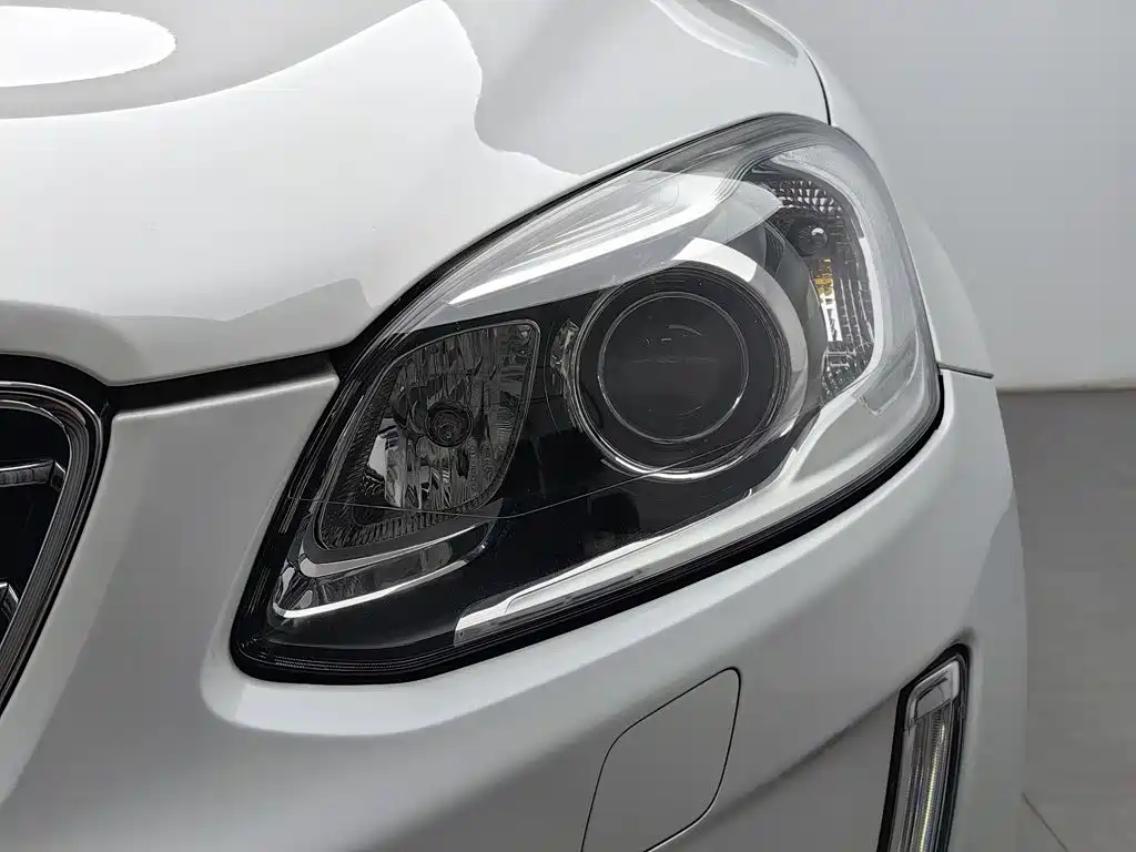 Photo 7 - Volvo XC60