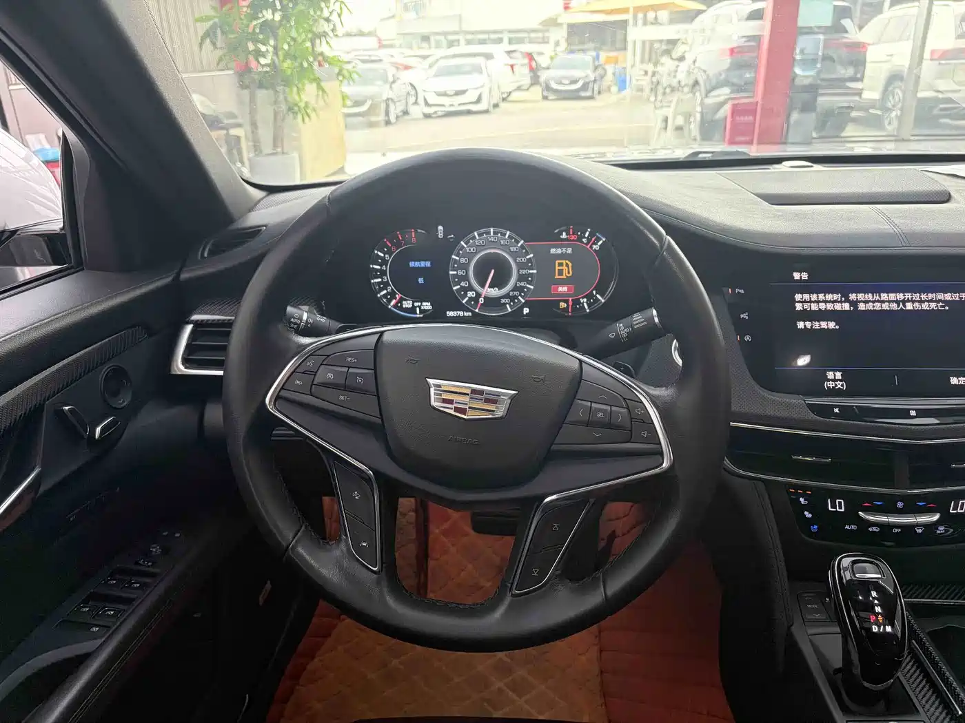 Фото 9 - Cadillac CT6