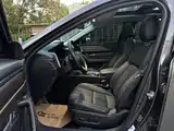Photo 8 - Mazda CX-50