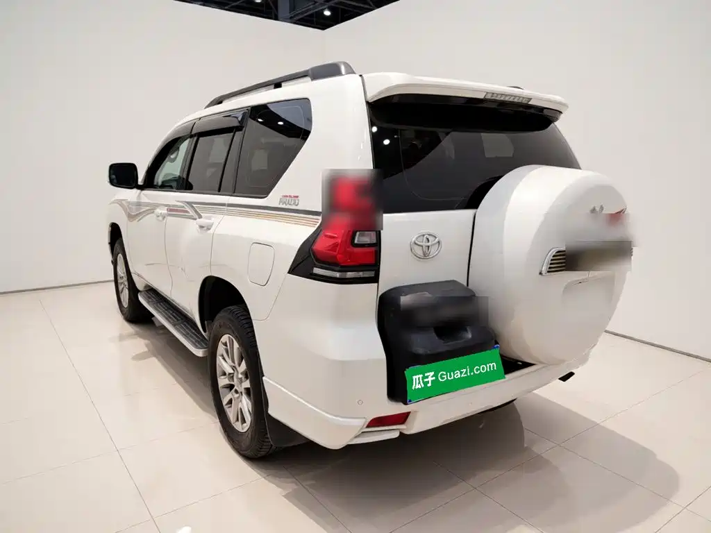 Toyota Prado 2020 2019 3.5L Automatic TX-L Zunxiang Edition with Rear-mounted Spare Tire