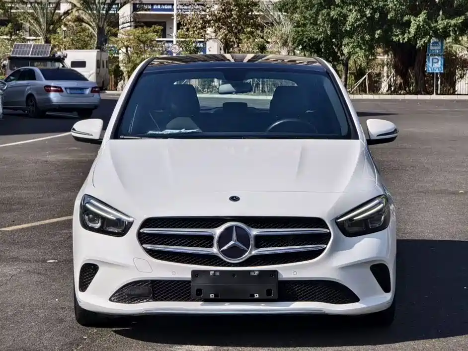 Mercedes-Benz B-Class 2021 B 200 Fashion фото 5